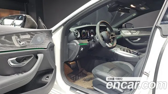 Mercedes-Benz AMG GT 2023 thumb 10