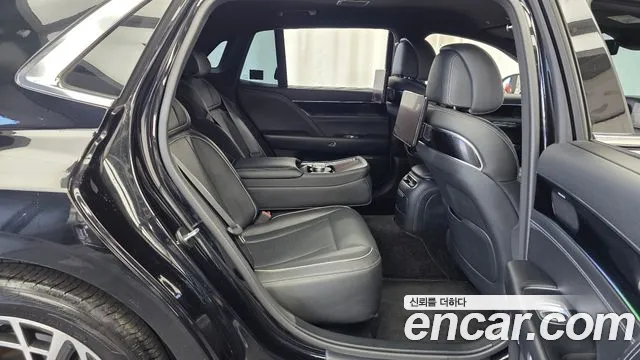 Genesis G90 2022 thumb 12