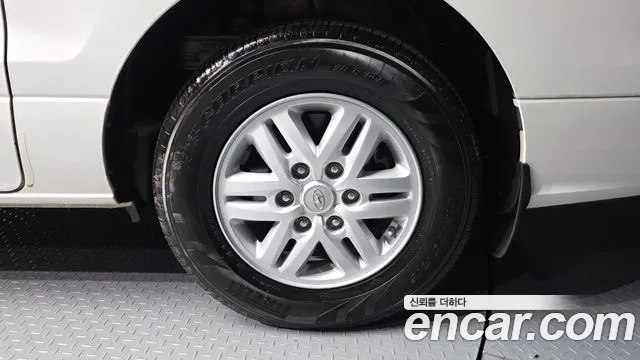 Hyundai Starex 2017 thumb 5