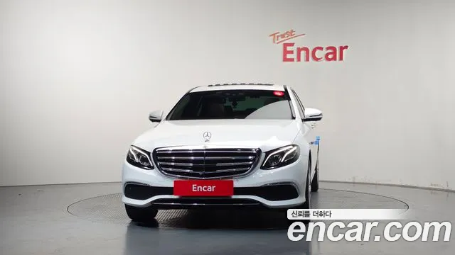 Mercedes-Benz E-Класс 2020 thumb 3