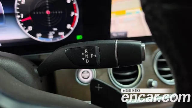 Mercedes-Benz E-Класс 2020 thumb 9
