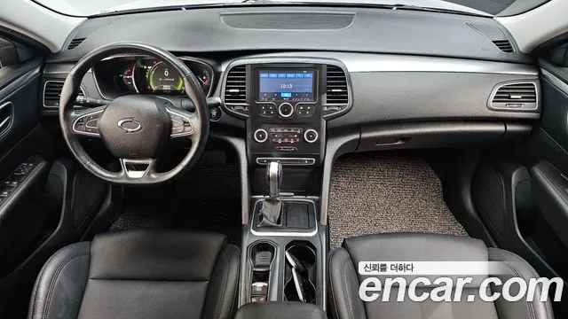 Renault-KoreaSamsung Megane 2019 thumb 7
