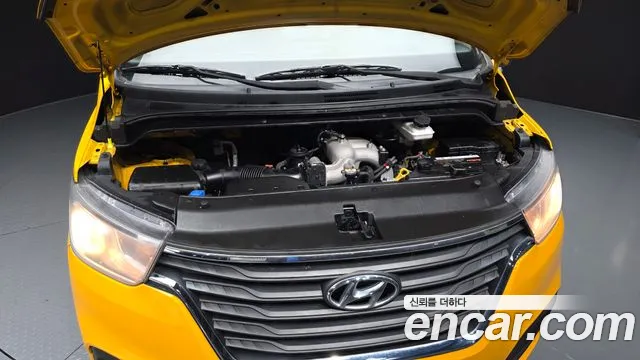Hyundai Starex 2018 thumb 6