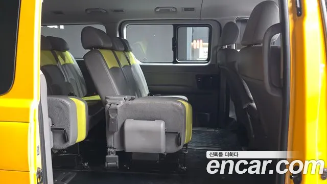 Hyundai Starex 2018 thumb 12