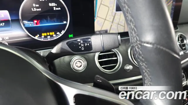 Mercedes-Benz E-Класс 2019 thumb 9