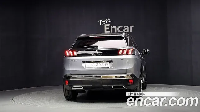 Peugeot 3008 2022 thumb 4