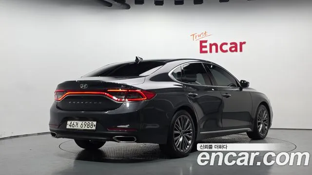 Hyundai Grandeur 2018 thumb 2