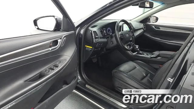 Hyundai Grandeur 2018 thumb 10