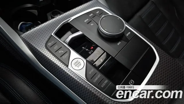 BMW 2-Series 2024 thumb 8