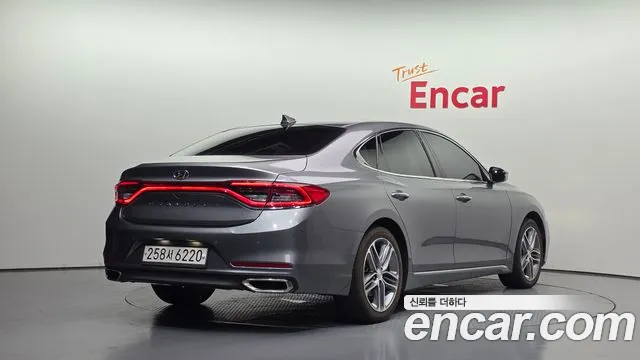 Hyundai Grandeur 2018 thumb 2