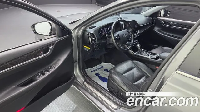Hyundai Grandeur 2018 thumb 10