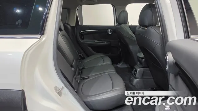 MINI Countryman 2024 thumb 11