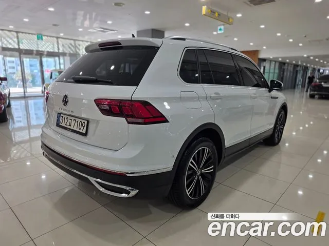 Volkswagen Tiguan 2022 thumb 6