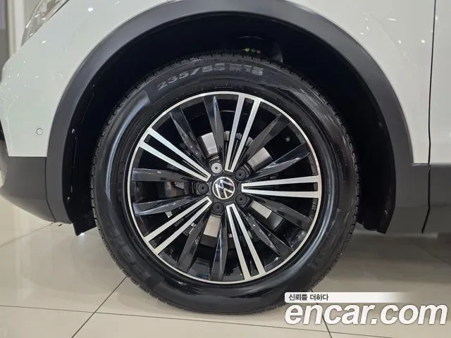 Volkswagen Tiguan 2022 thumb 10