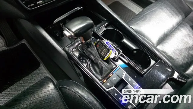 Kia K7 2016 thumb 9