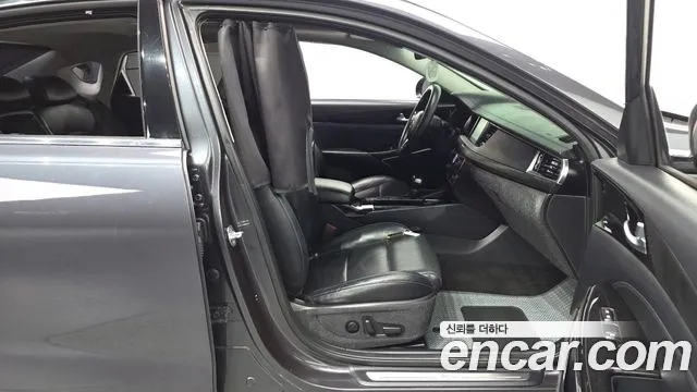 Kia K7 2016 thumb 10