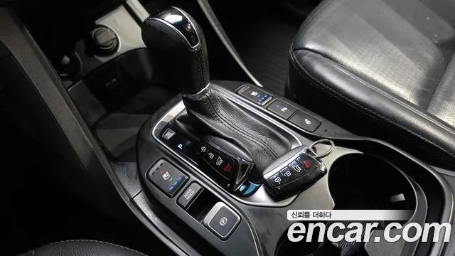 Hyundai Santa Fe 2013 thumb 9