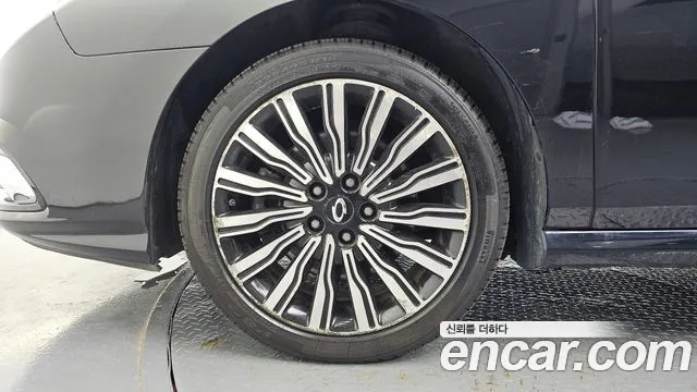Renault-KoreaSamsung SM5 2015 thumb 5