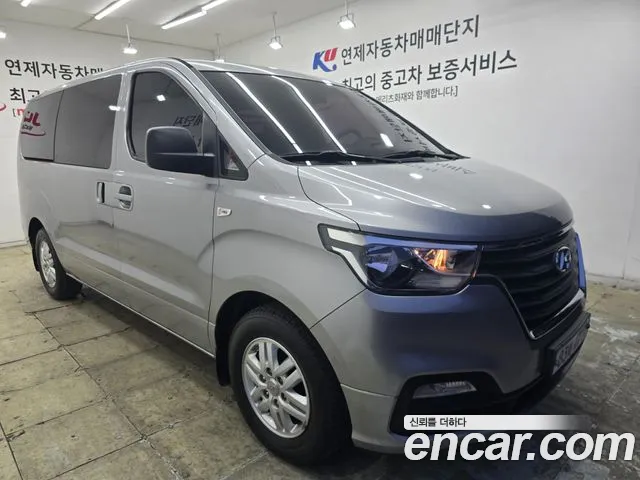 Hyundai Starex 2019 thumb 3