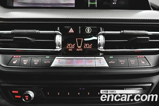 BMW 1-Series 2022 thumb 9