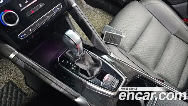 Renault-KoreaSamsung Koleos 2018 thumb 9