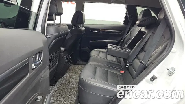 Renault-KoreaSamsung Koleos 2018 thumb 12