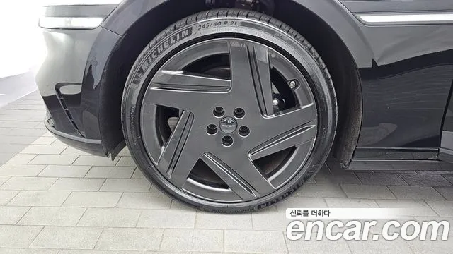 Genesis G90 2024 thumb 5