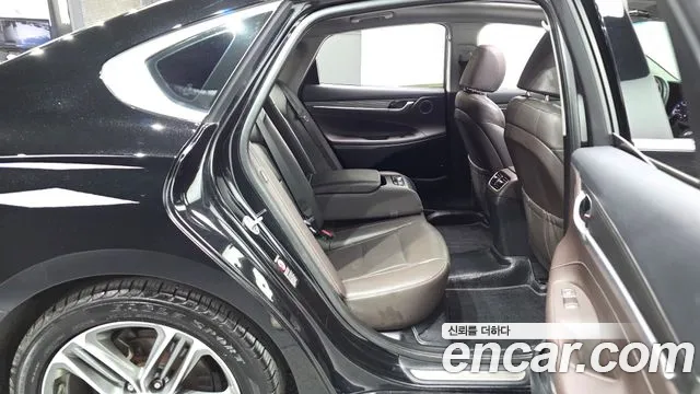 Hyundai Grandeur 2018 thumb 11