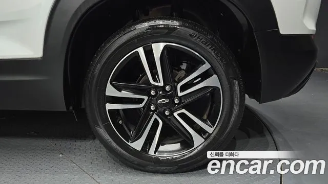 ChevroletGMDaewoo TrailBlazer 2021 thumb 5