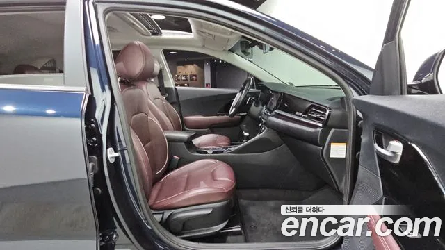 Kia Niro 2020 thumb 11