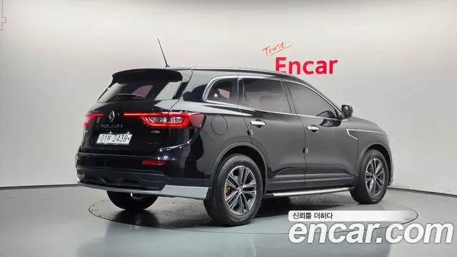 Renault-KoreaSamsung Koleos 2017 thumb 2