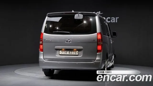 Hyundai Starex 2018 thumb 4