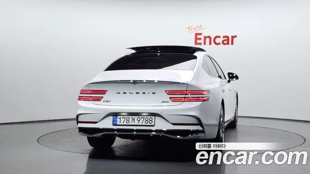 Genesis G80 2024 thumb 3