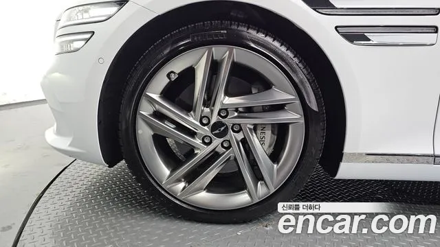 Genesis G80 2024 thumb 4