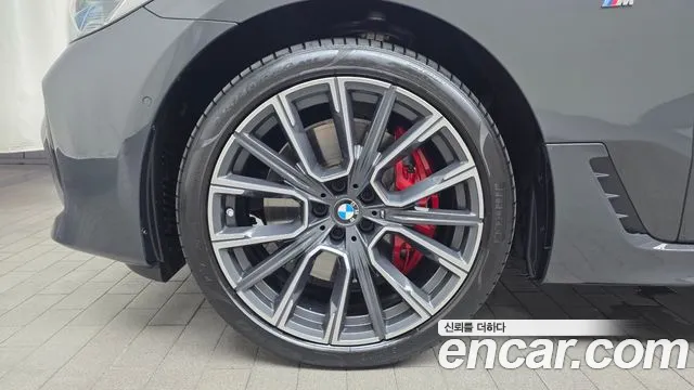 BMW Gran Turismo 2024 thumb 4