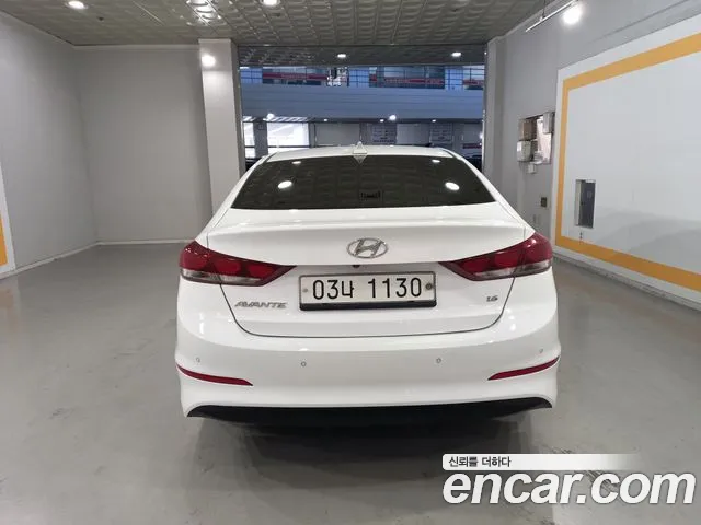 Hyundai Avante 2017 thumb 4