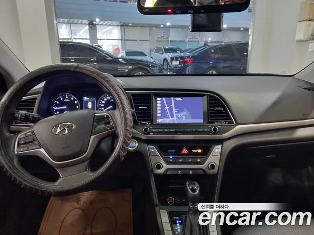 Hyundai Avante 2017 thumb 6