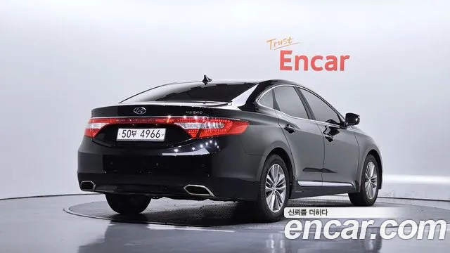 Hyundai Grandeur 2017 thumb 2