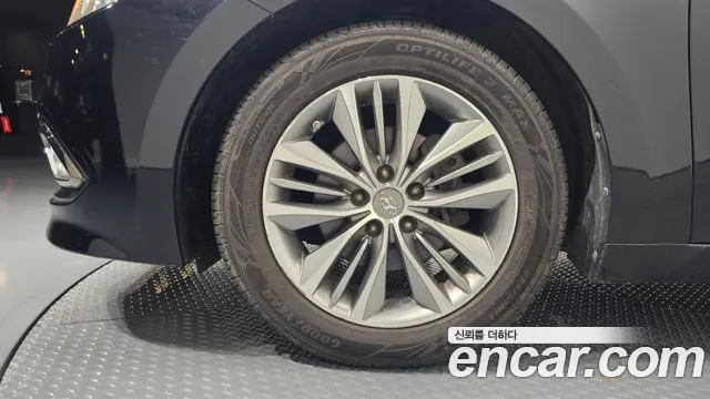 Hyundai Grandeur 2017 thumb 5