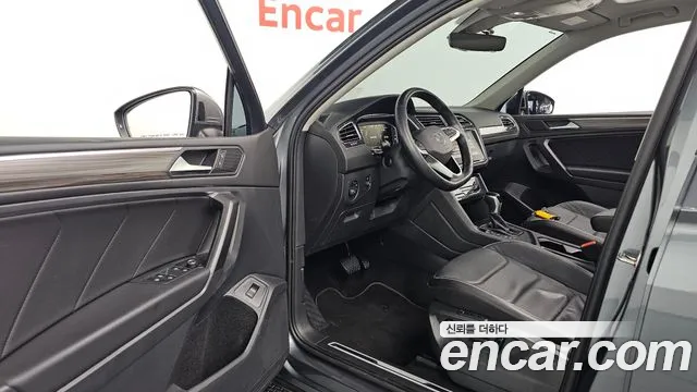 Volkswagen Tiguan 2023 thumb 10