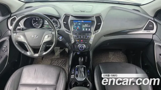 Hyundai Santa Fe 2017 thumb 6