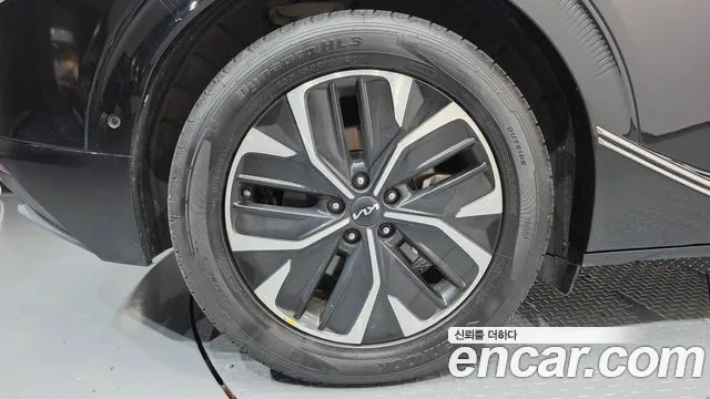 Kia EV6 2022 thumb 5