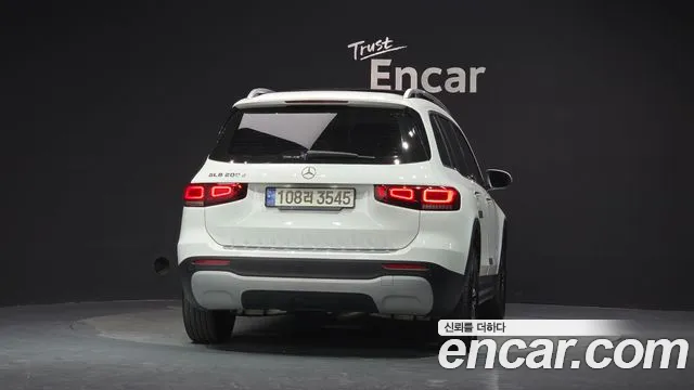 Mercedes-Benz GLB 2021 thumb 4