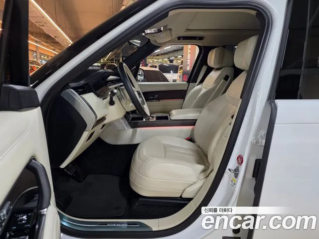 Land Rover Range Rover 2023 thumb 6