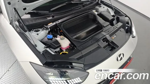 Hyundai IONIQ 6 2023 thumb 6