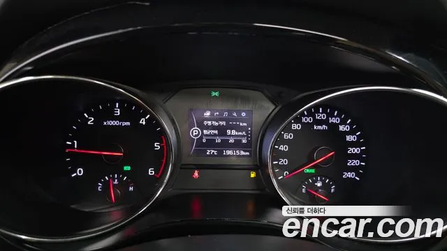 Kia Carnival 2017 thumb 8
