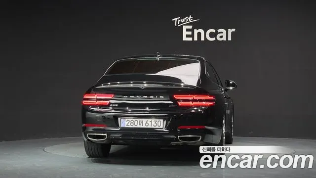 Genesis G80 2022 thumb 4