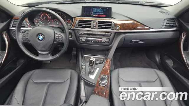 BMW 3-Series 2013 thumb 7