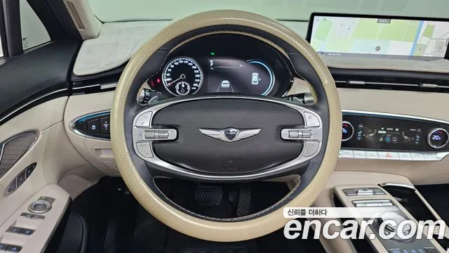 Genesis GV70 2021 thumb 12