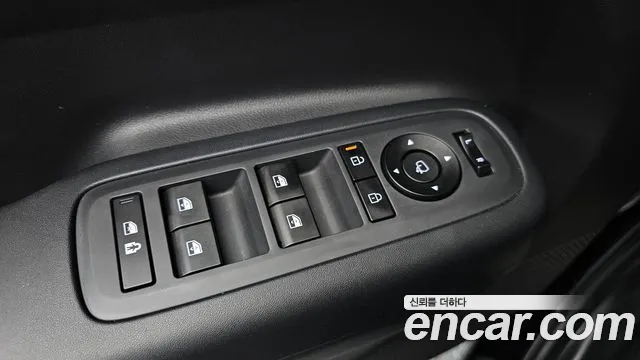 Hyundai Santa Fe 2023 thumb 12